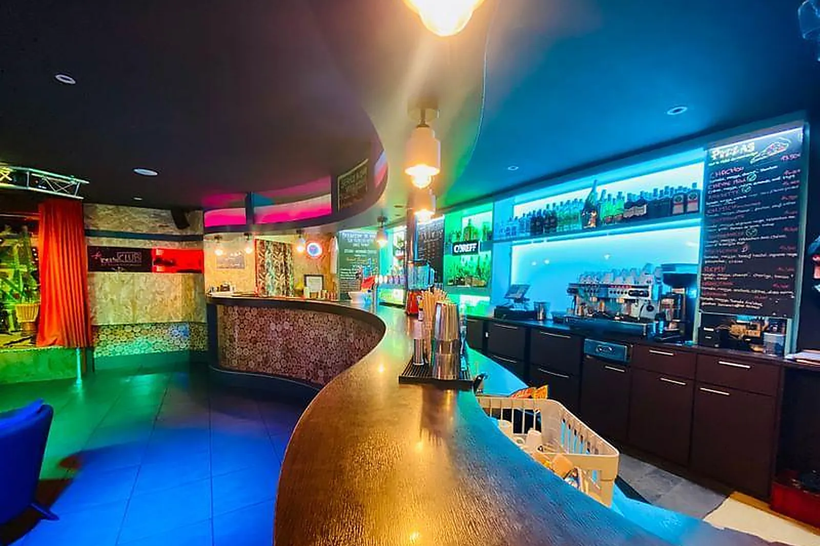 Lieux événementiels, LA RASKETTE