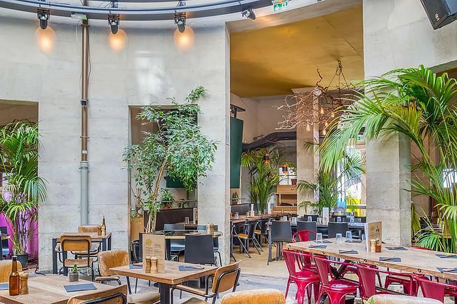 Lieux événementiels, LA ROTONDE STALINGRAD