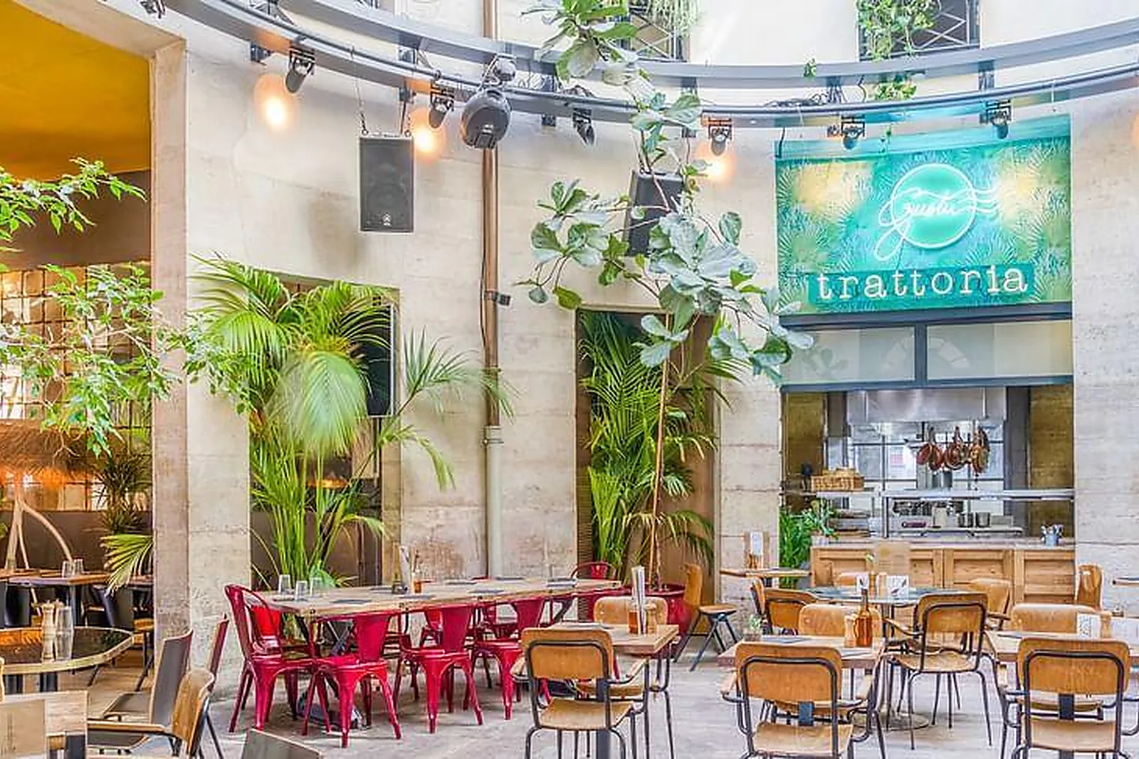 Lieux événementiels, LA ROTONDE STALINGRAD