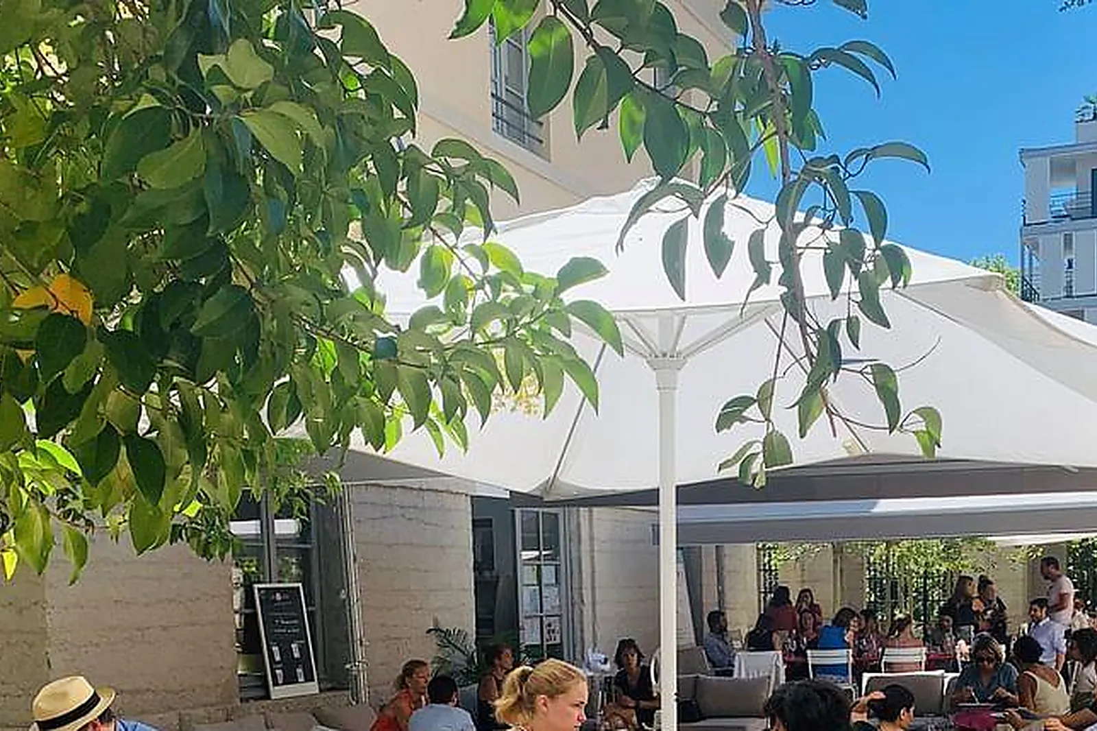 Lieux événementiels, LA SOURCE STORE