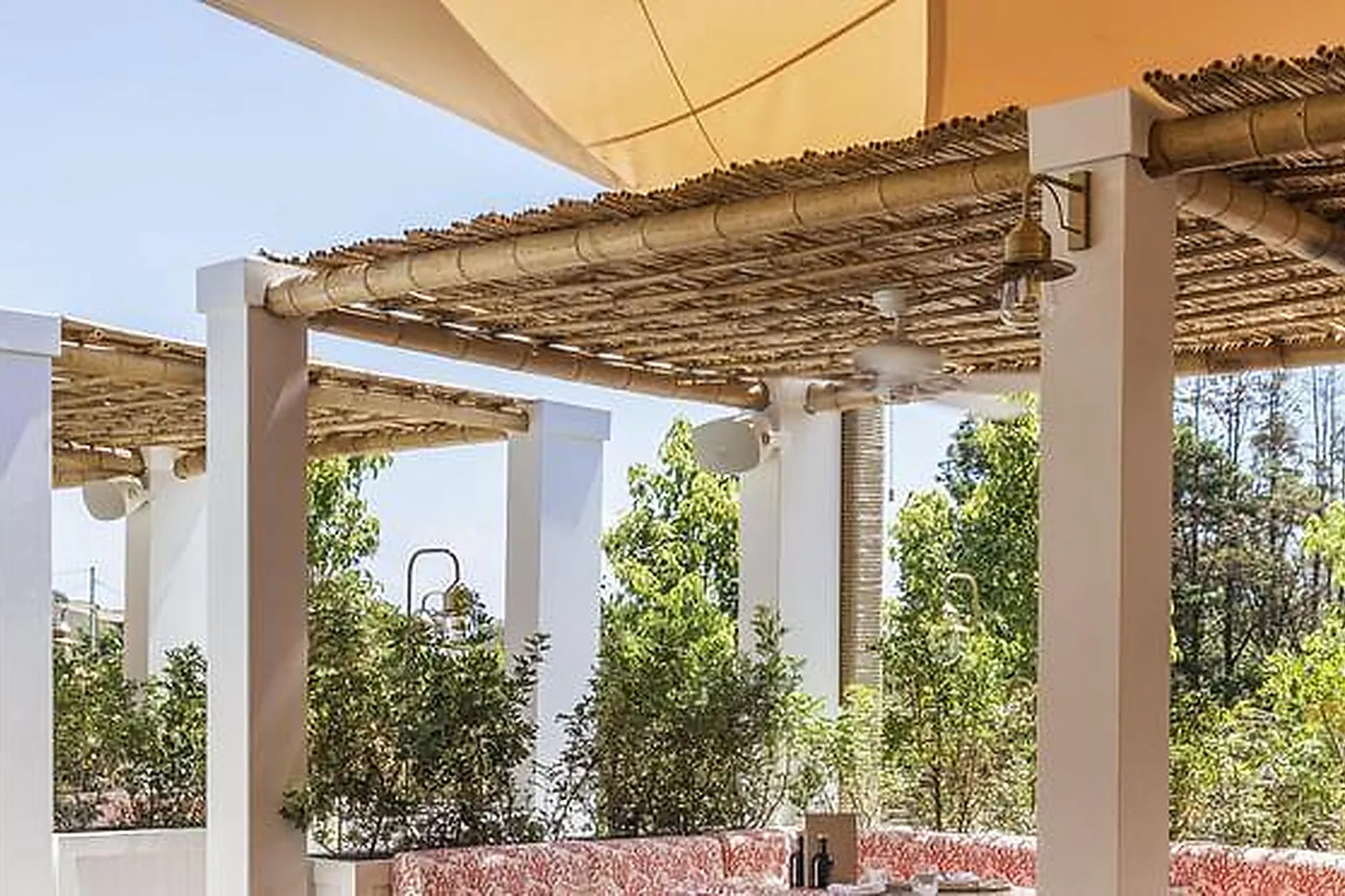 Lieux événementiels, LA TARTANE SAINT-TROPEZ *****