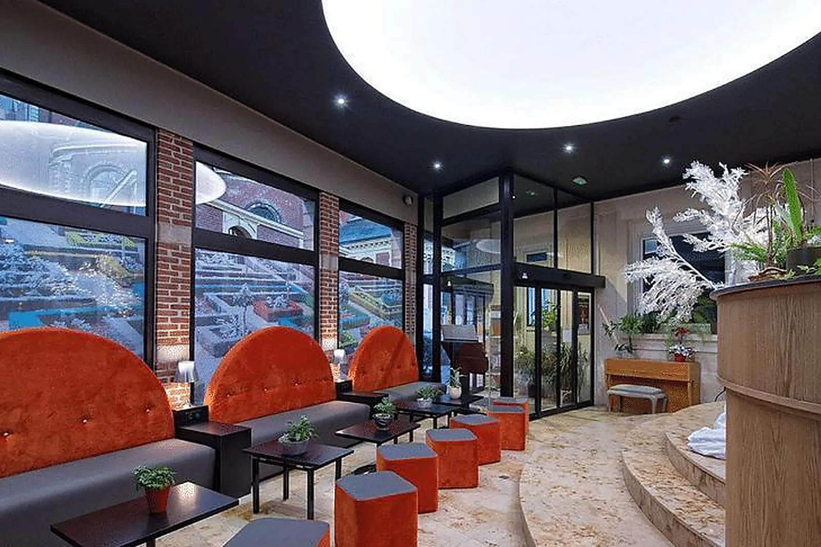 Lieux événementiels, LA TERRASSE HÔTEL DOUAI****