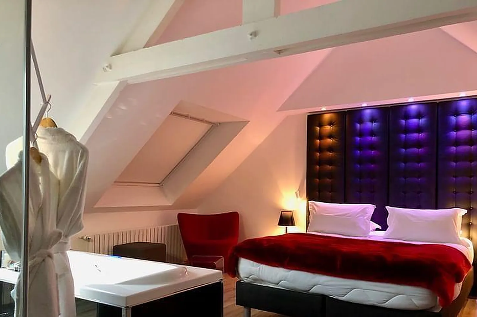 Lieux événementiels, LA TERRASSE HÔTEL DOUAI****