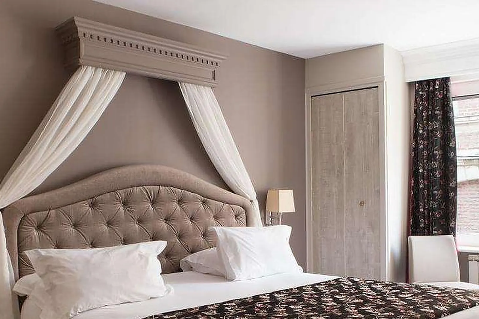 Lieux événementiels, LA TERRASSE HÔTEL DOUAI****