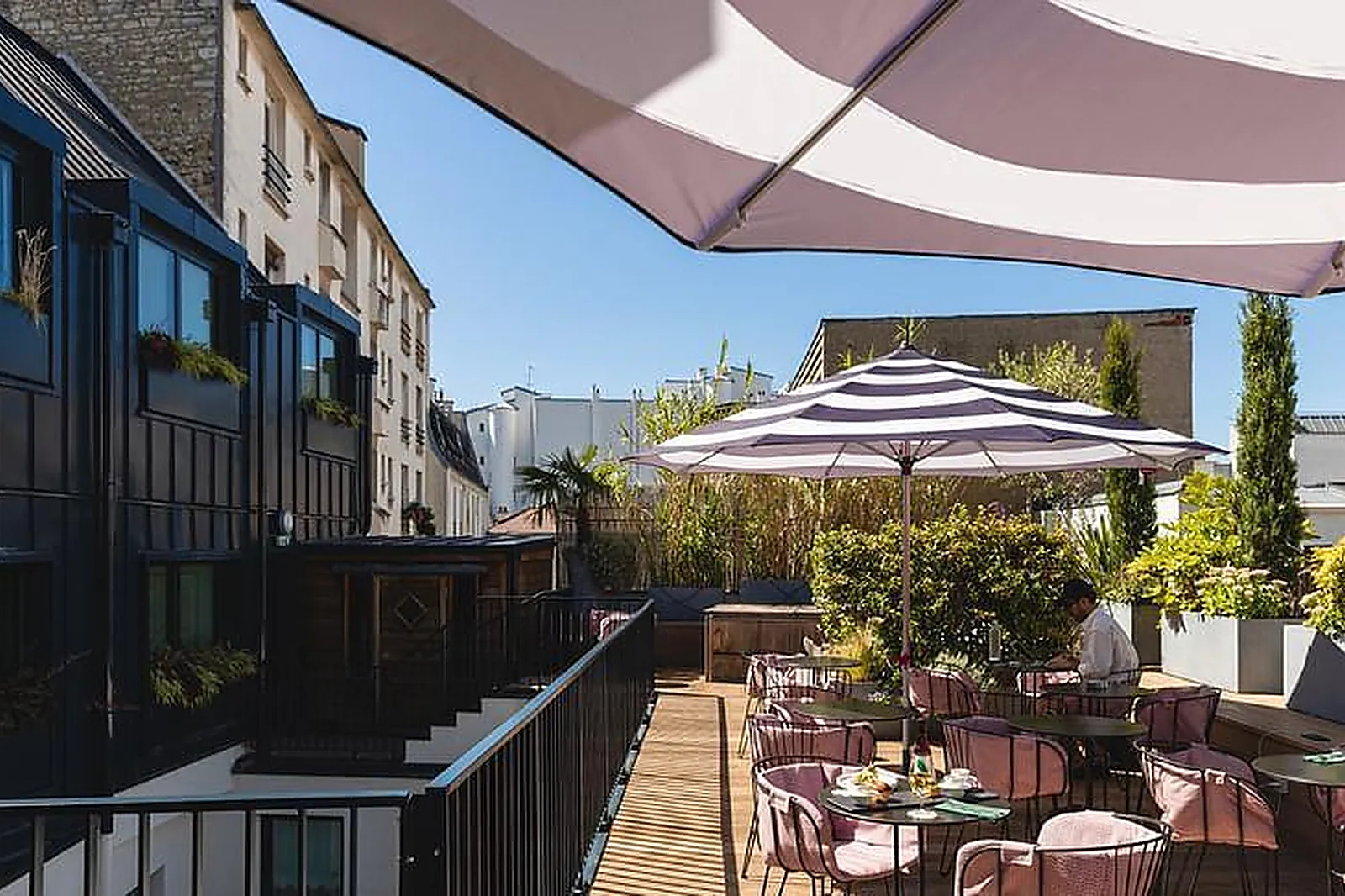 Lieux événementiels, LA TERRASSE/ LE BAR - HOTEL WALLACE****