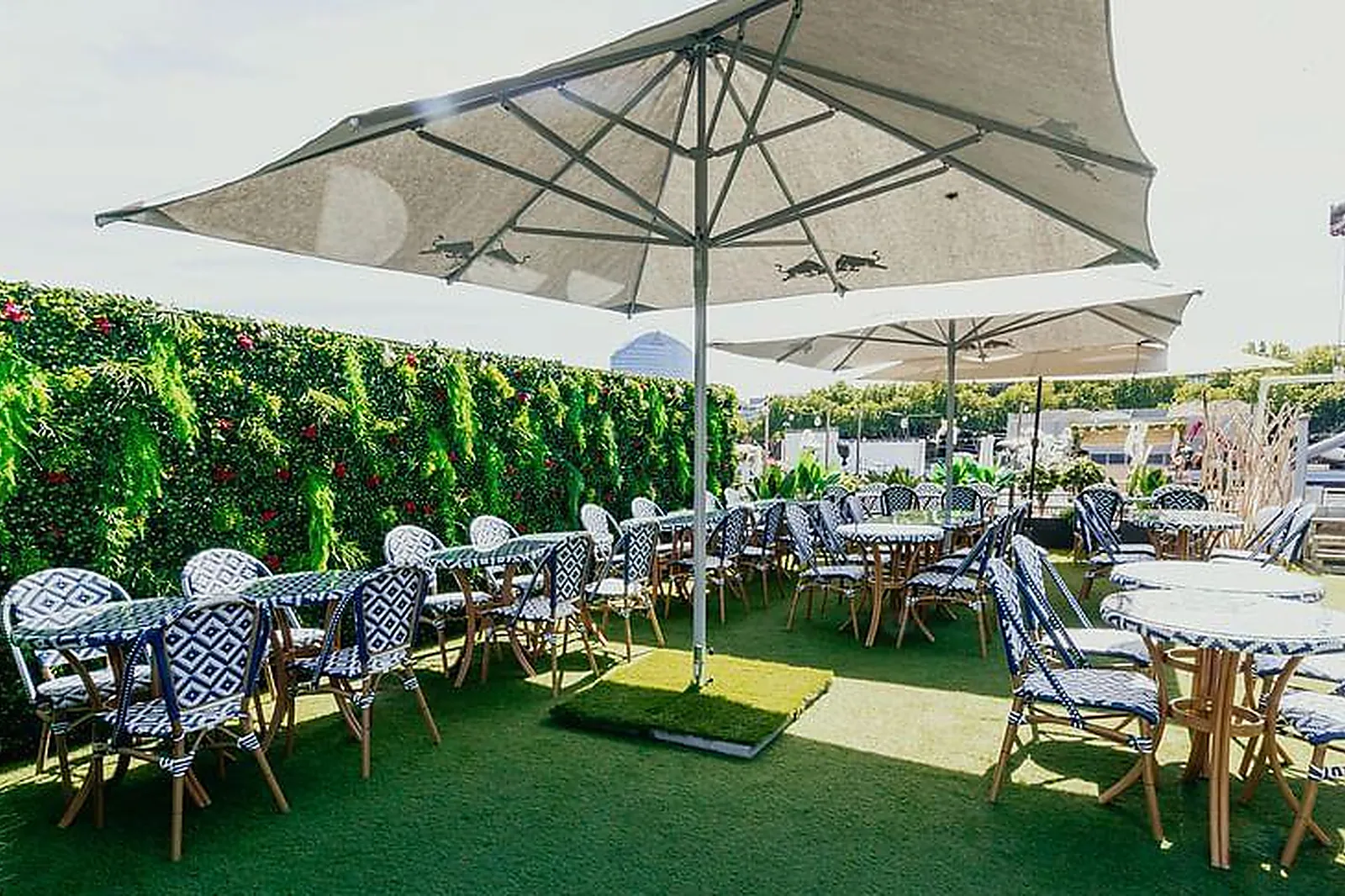 Lieux événementiels, LA TERRASSE D'AZUR