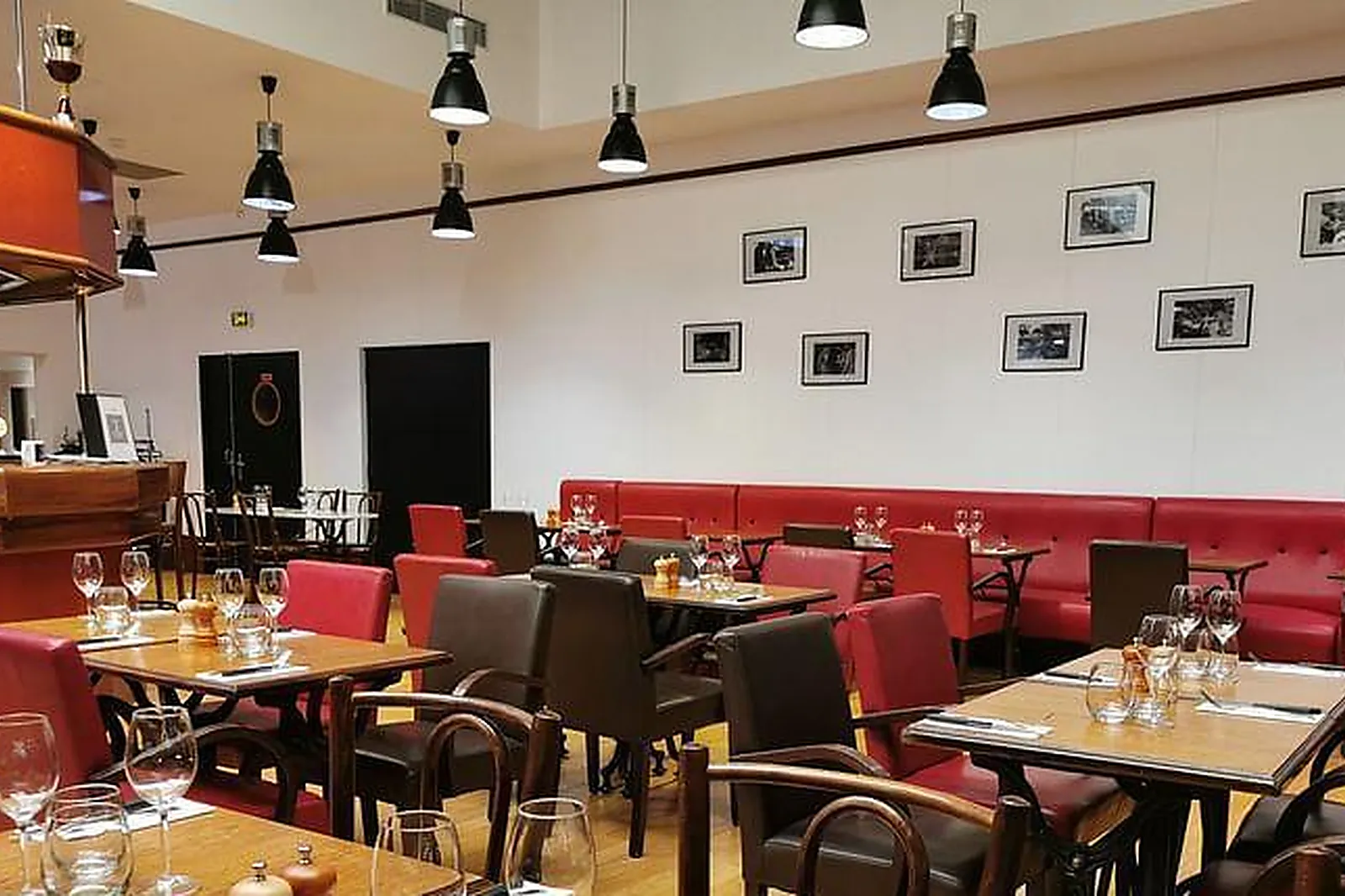 Lieux événementiels, LA TERRASSE DU STADE FRANÇAIS