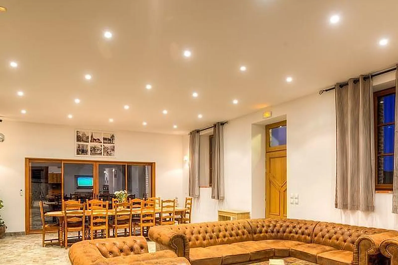 Lieux événementiels, LA TOUR D'ALIGRE