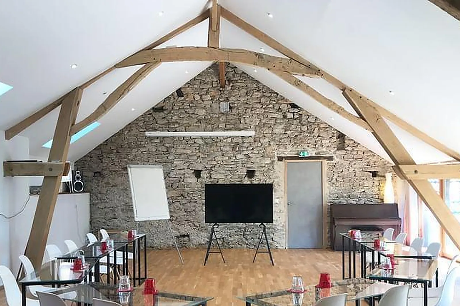 Lieux événementiels, LA TOUR D'ONCIN