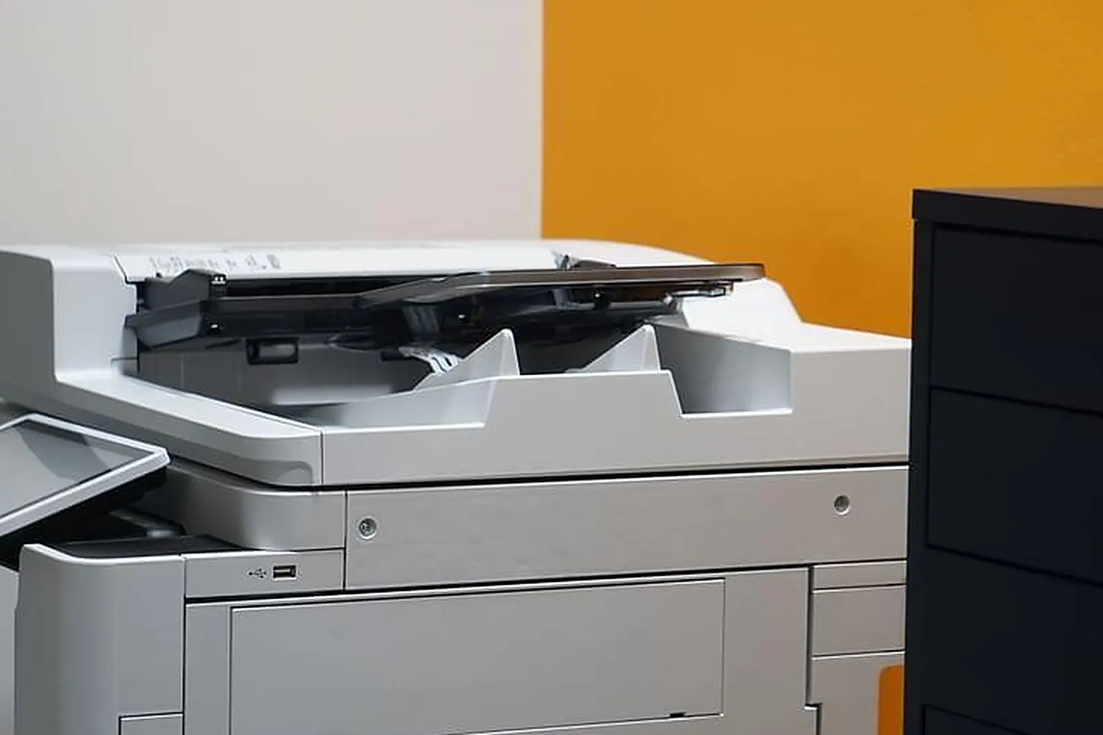 Lieux événementiels, LA TROISIÈME PLACE