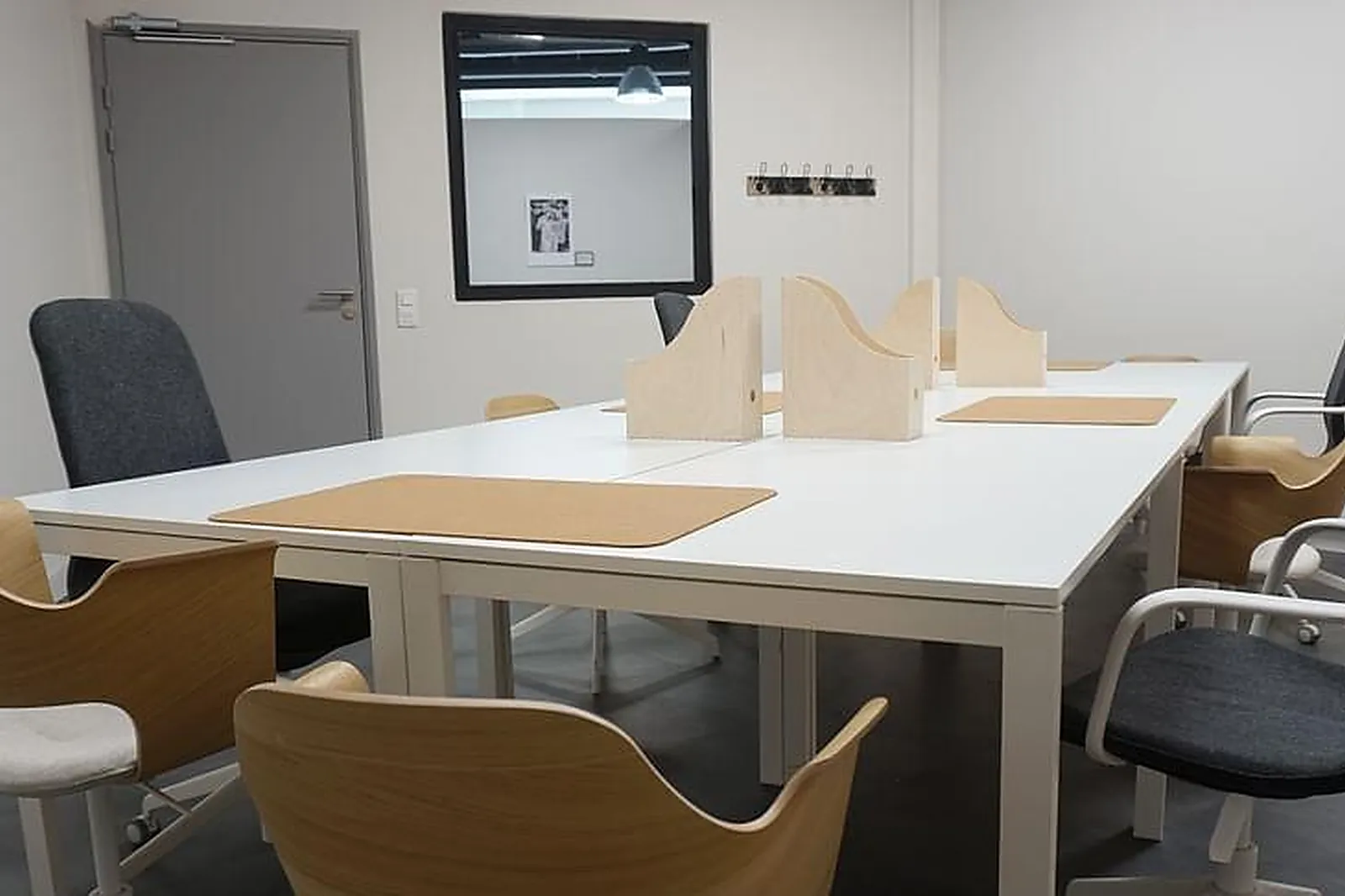 Lieux événementiels, LA TROISIÈME PLACE