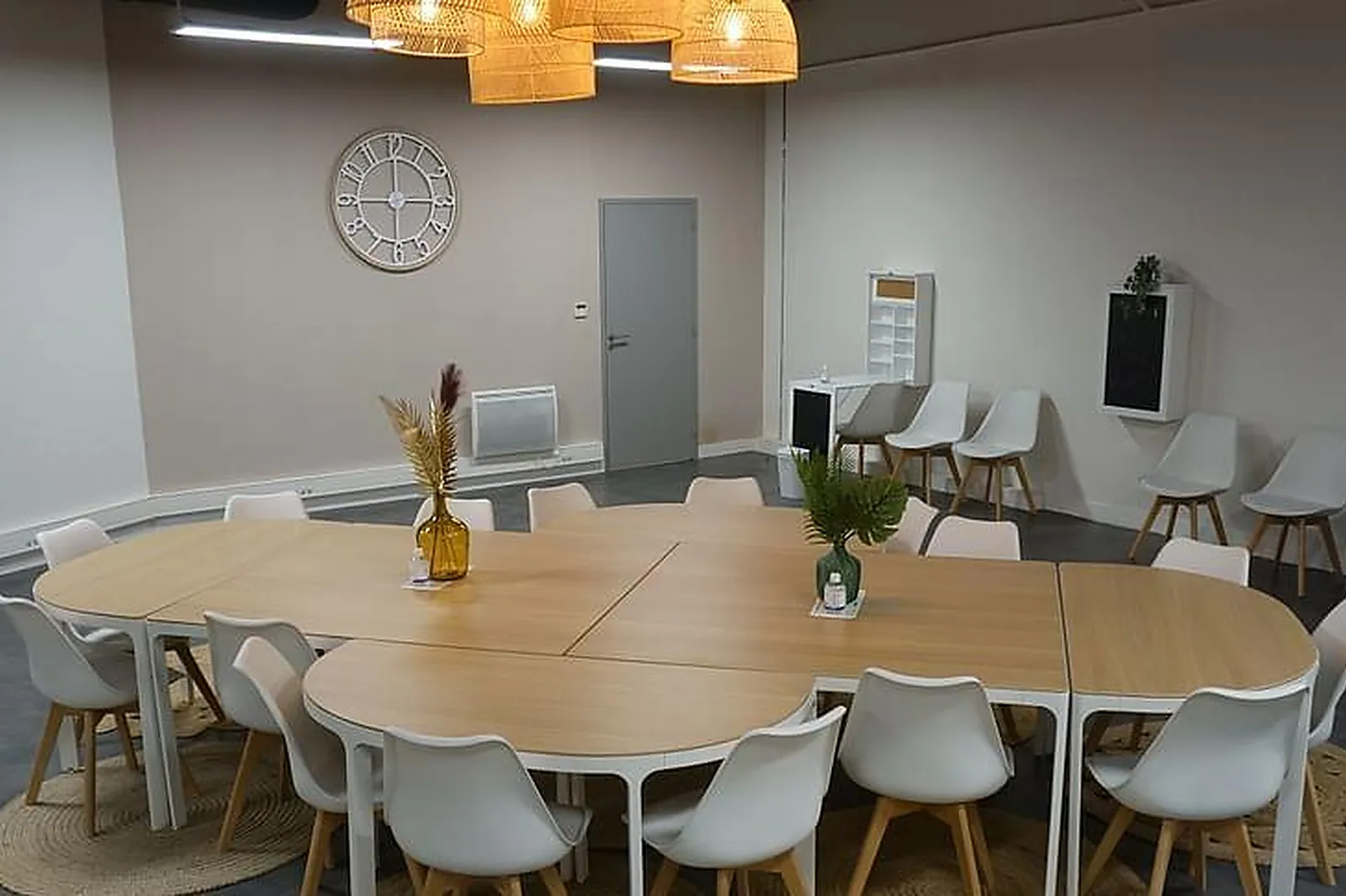 Lieux événementiels, LA TROISIÈME PLACE