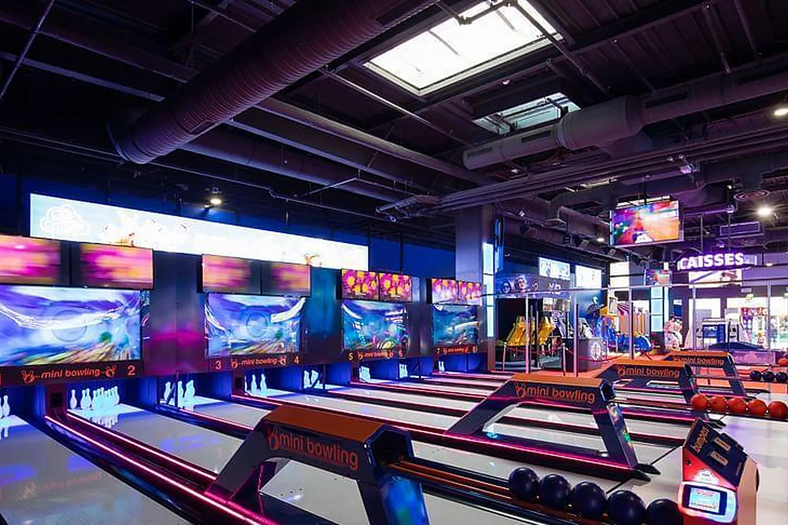 Lieux événementiels, LA TÊTE DANS LES NUAGES - LYON