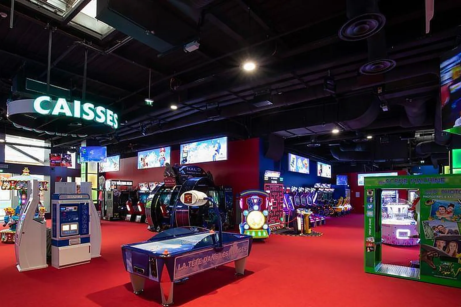 Lieux événementiels, LA TÊTE DANS LES NUAGES - LYON