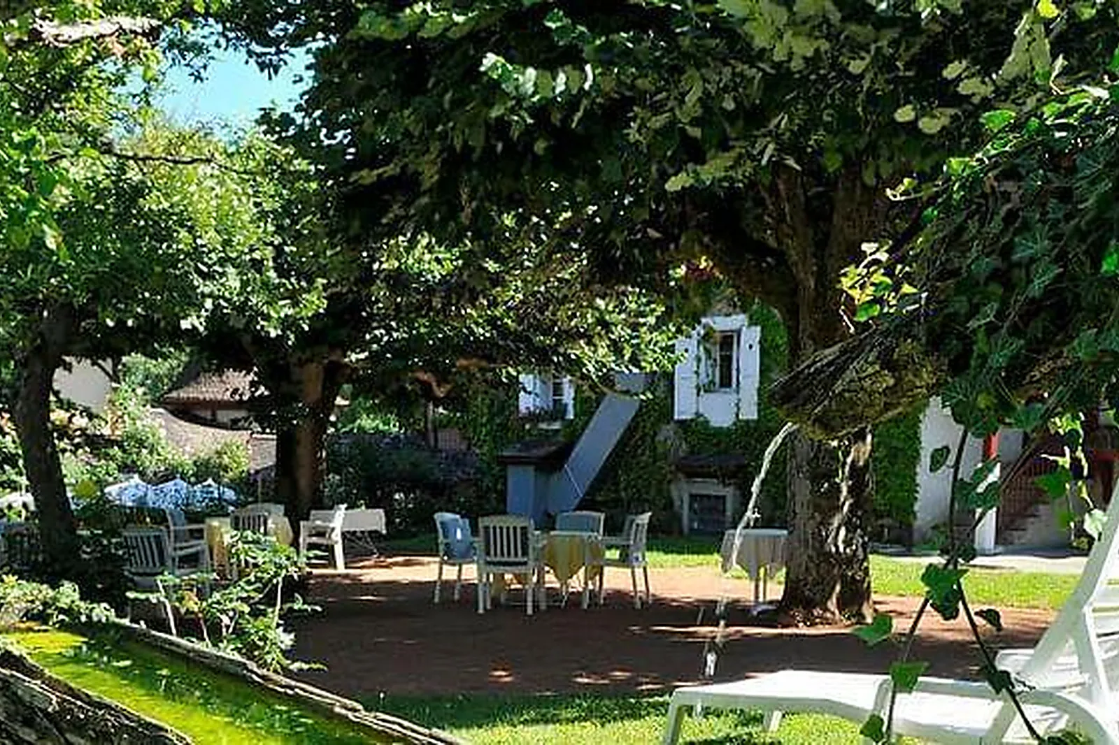 Lieux événementiels, LA VERNIAZ ET SES CHALETS ****