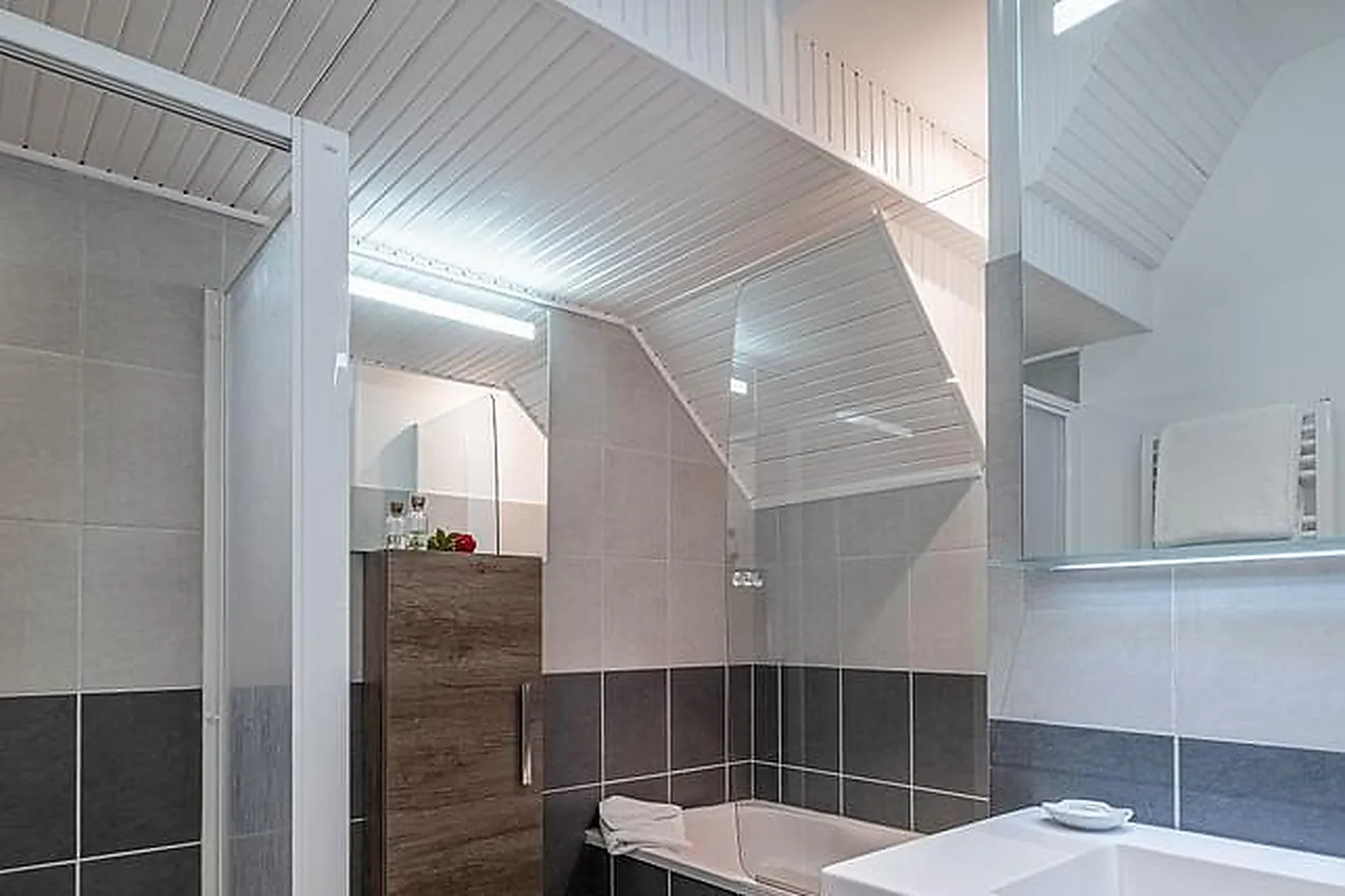 Lieux événementiels, LE CHECK-IN