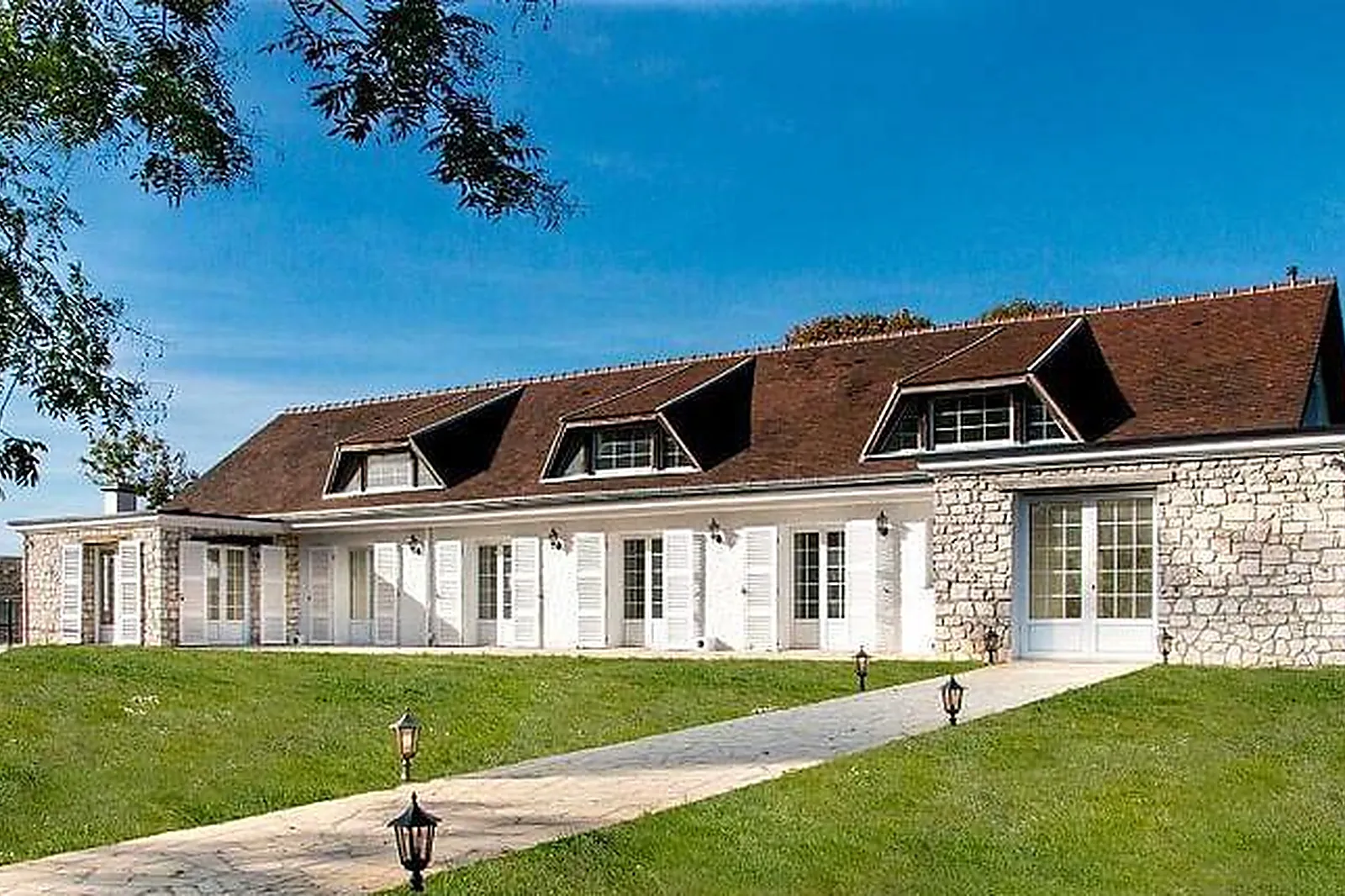 Lieux événementiels, MULTIBURO BOULOGNE