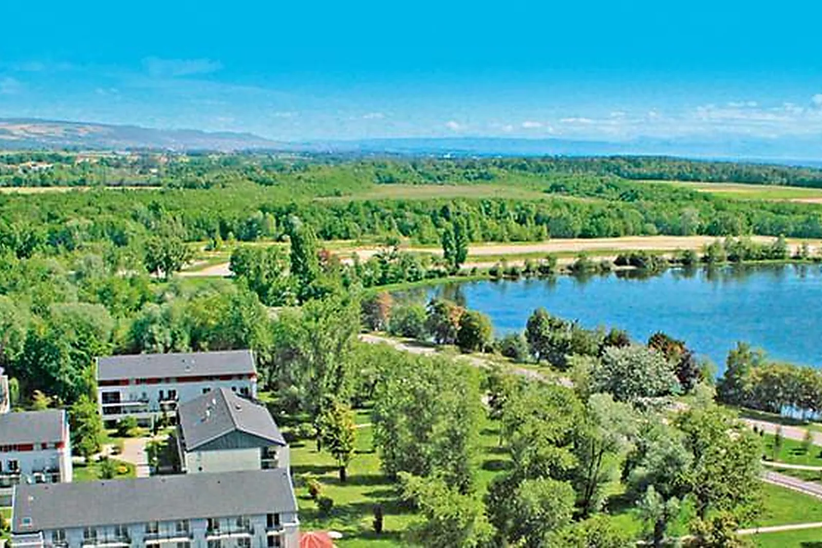 Lieux événementiels, LA VILLA DU LAC ***