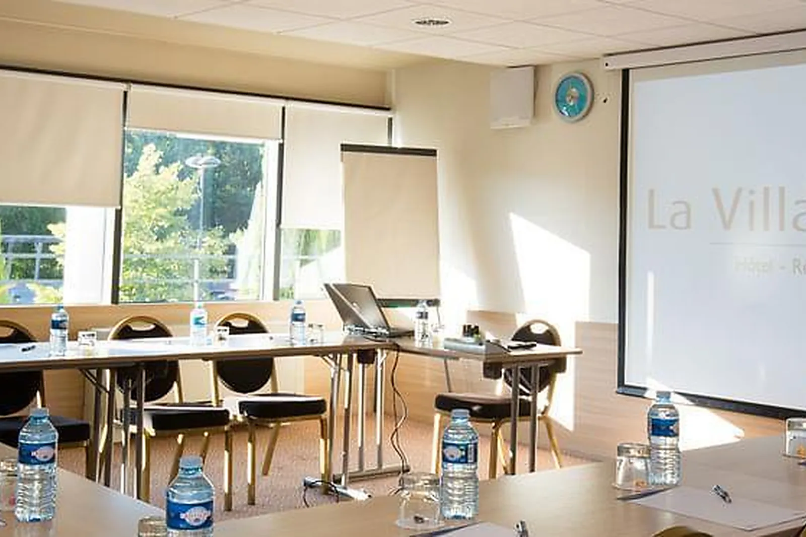 Lieux événementiels, LA VILLA DU LAC ***