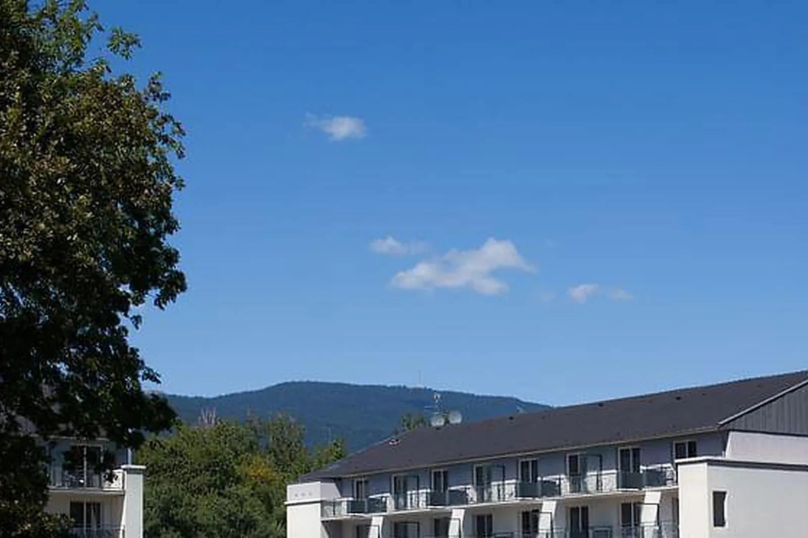 Lieux événementiels, LA VILLA DU LAC ***