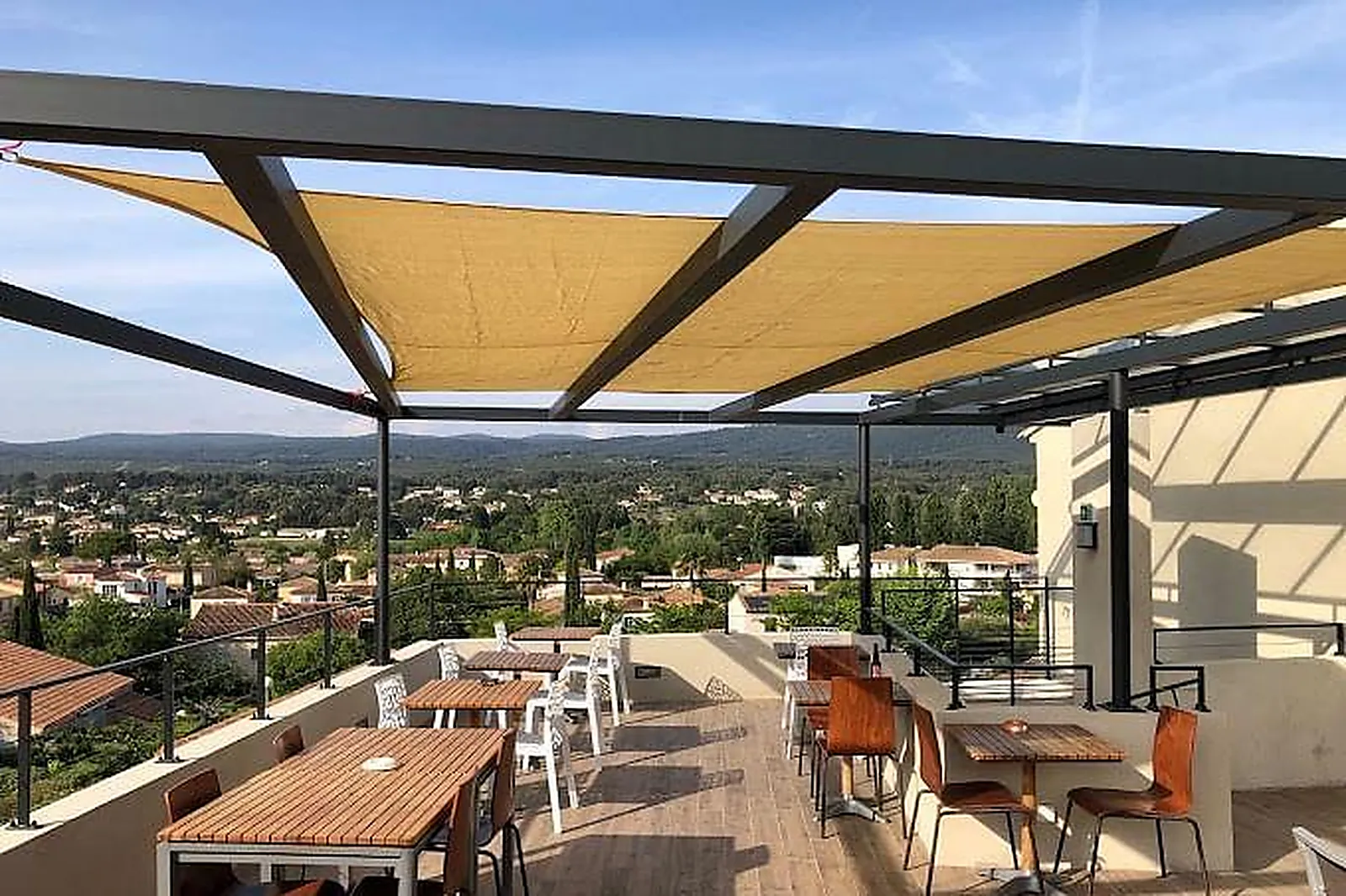 Lieux événementiels, L'EXTRA