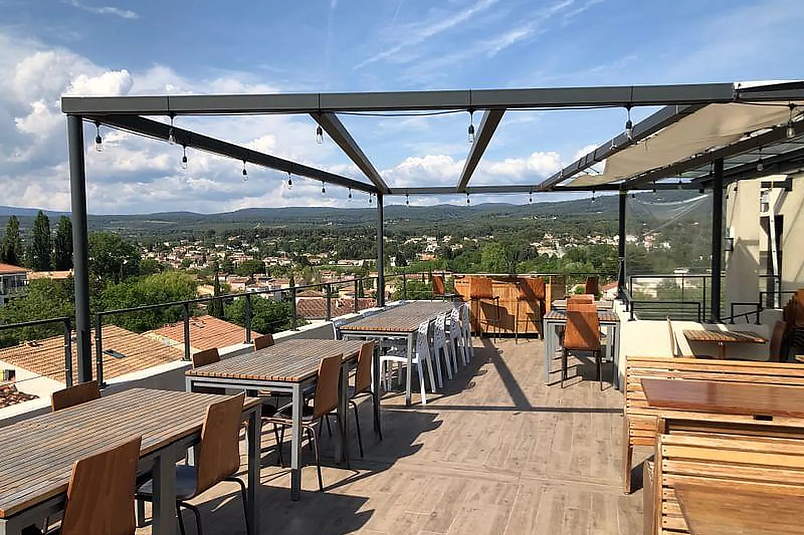 Lieux événementiels, L'EXTRA