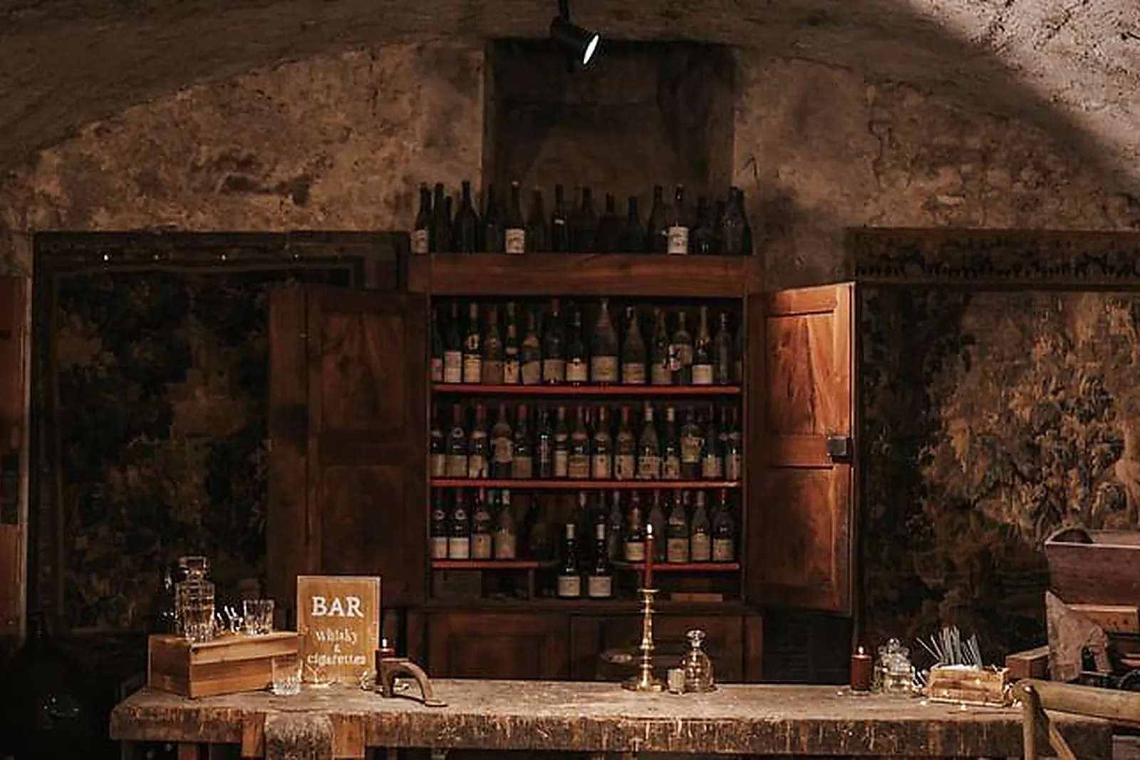 Lieux événementiels, LA CROIX DE CHAMPS