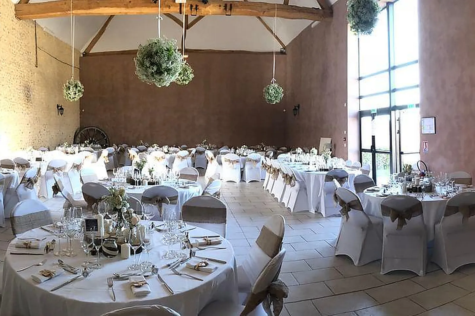 Lieux événementiels, LA FERME DE FOUVILLE