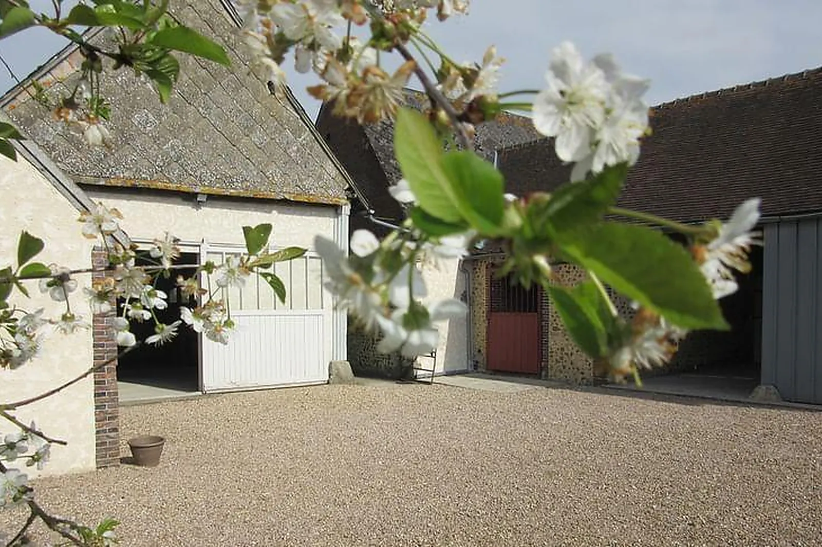 Lieux événementiels, LA FERME DE FOUVILLE