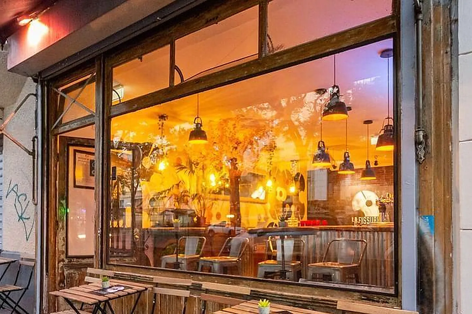 Lieux événementiels, LA FISSURE