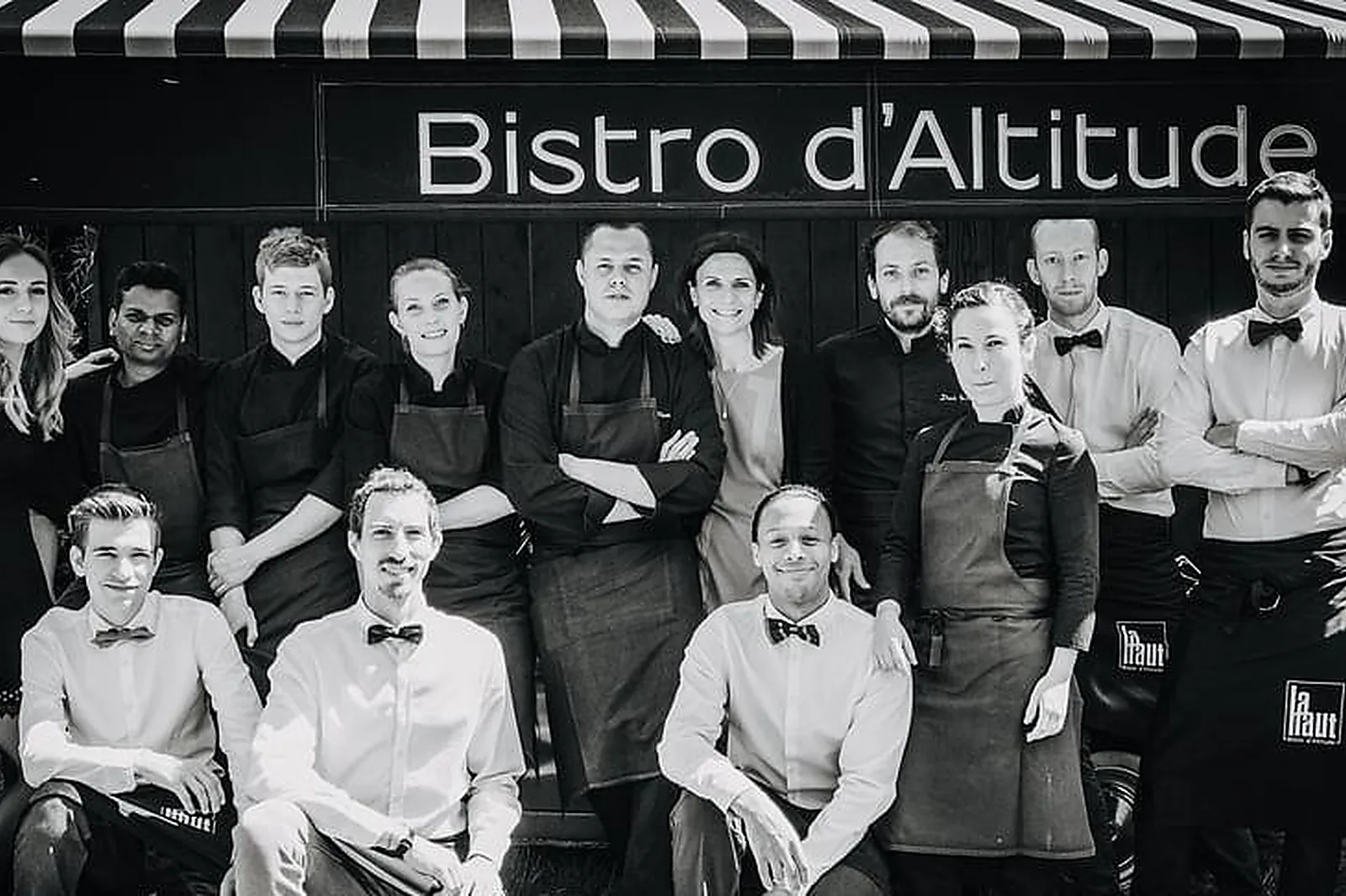 Lieux événementiels, LA HAUT