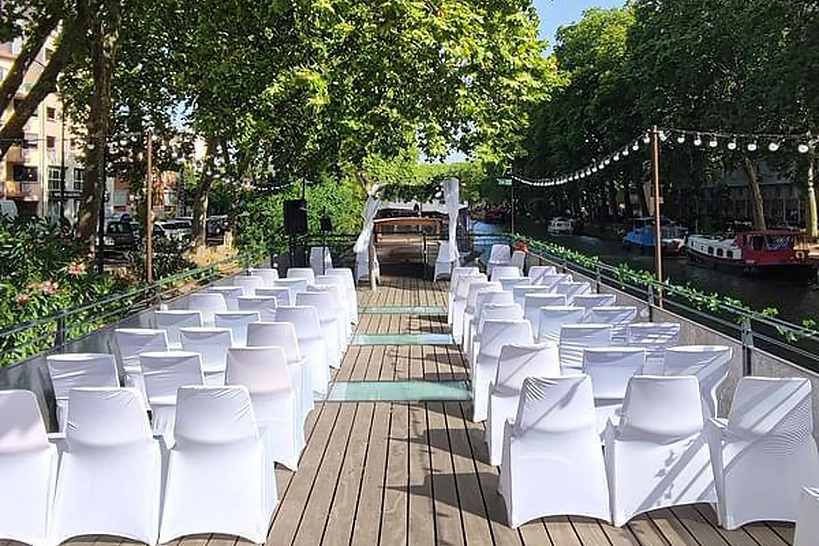 Lieux événementiels, LA PÉNICHE SAINT LOUIS