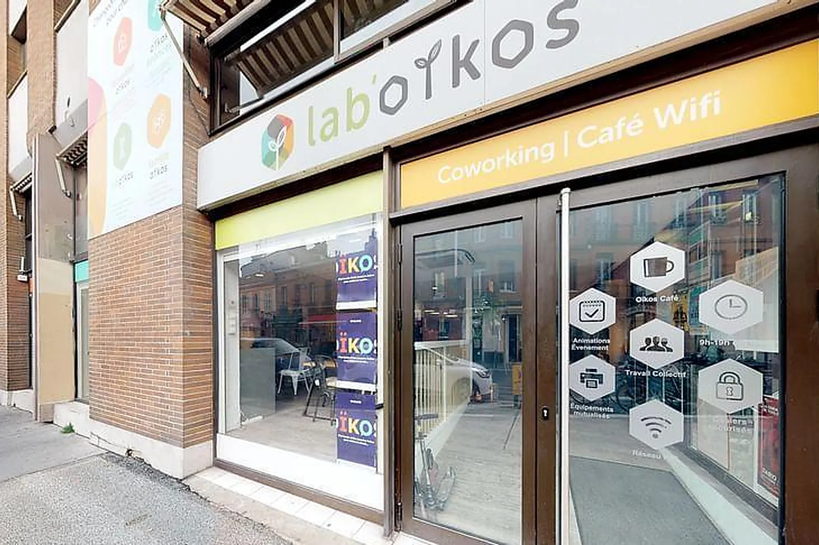 Lieux événementiels, CHÂTEAU LA TOUR CARNET