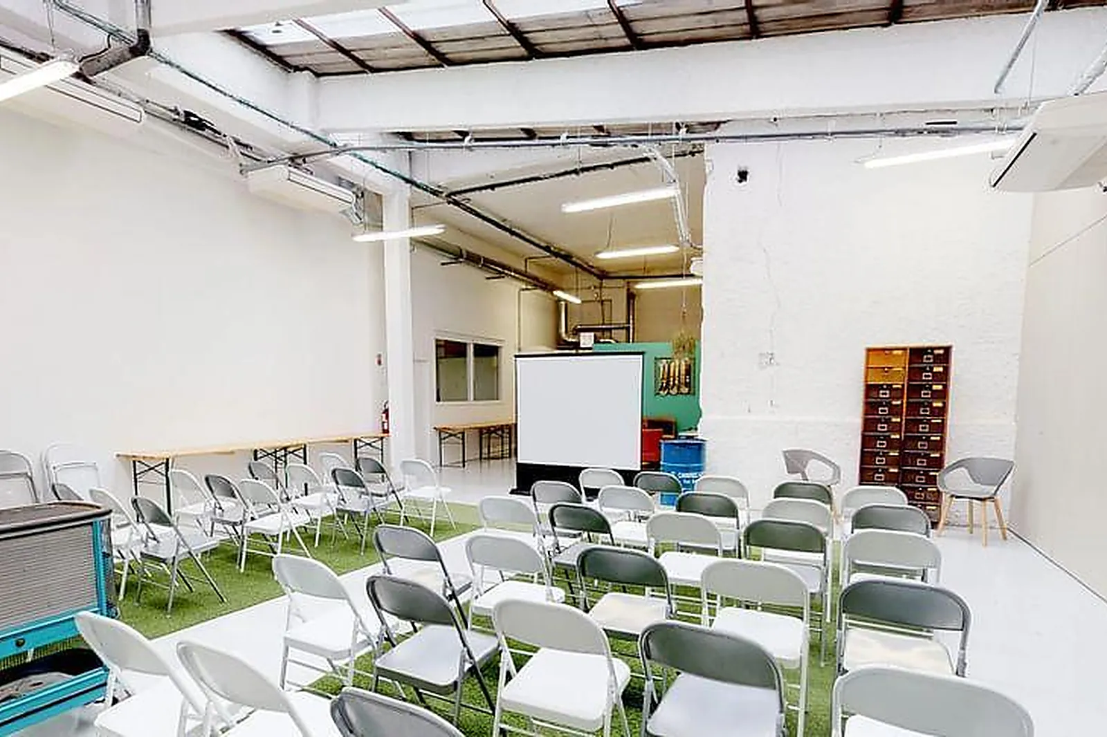 Lieux événementiels, CHÂTEAU LA TOUR CARNET