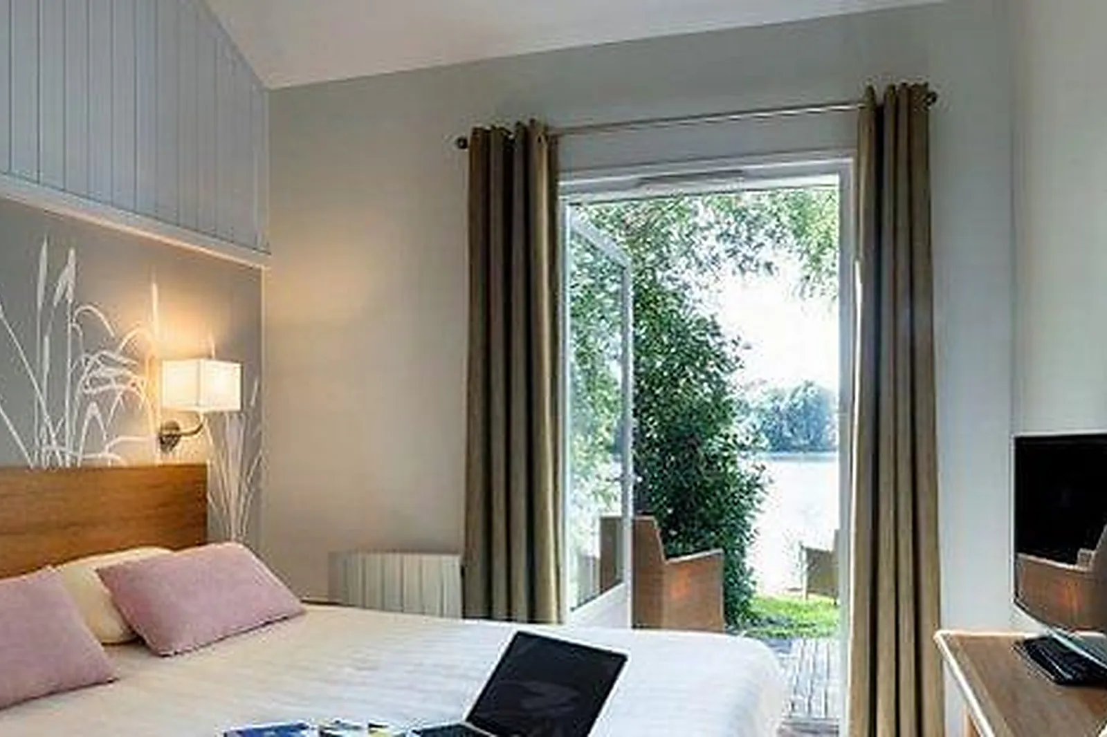 Lieux événementiels, LAC D'AILETTE - CENTER PARCS