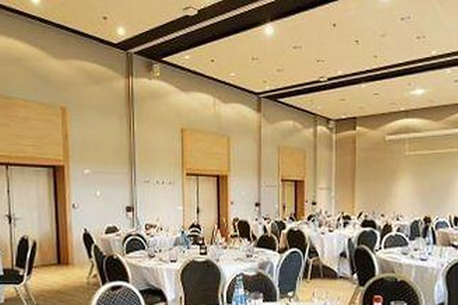 Lieux événementiels, LAC D'AILETTE - CENTER PARCS