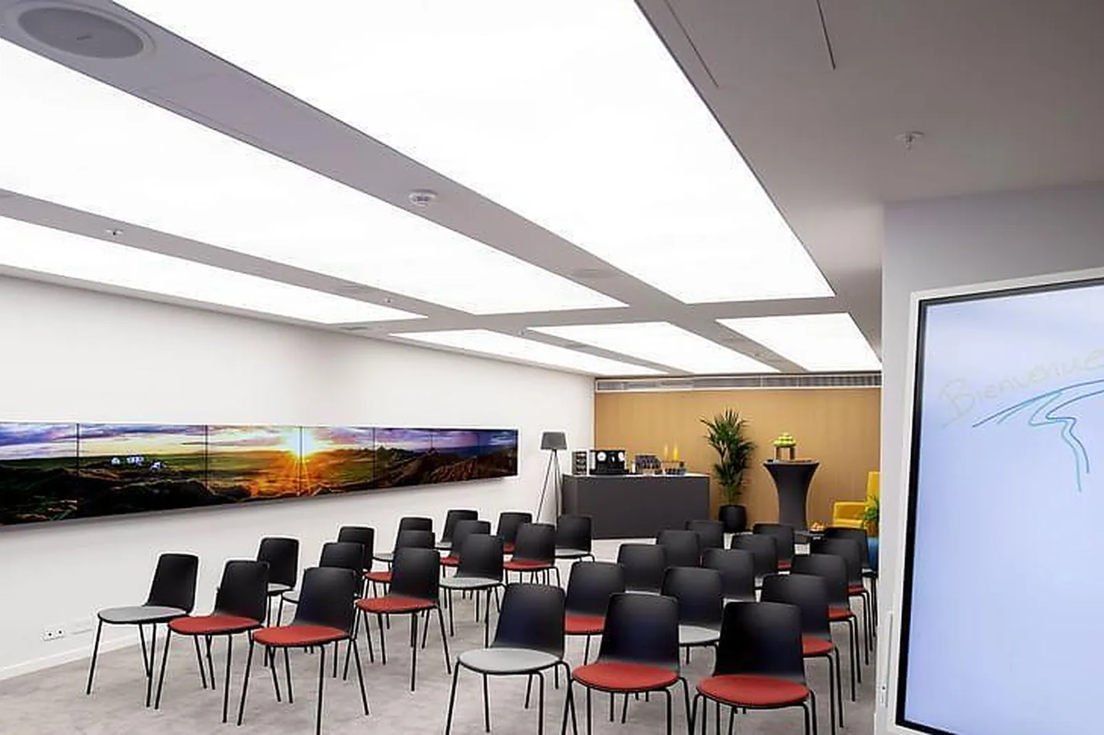 Lieux événementiels, LAHO BUSINESS CENTER ET ROOFTOP