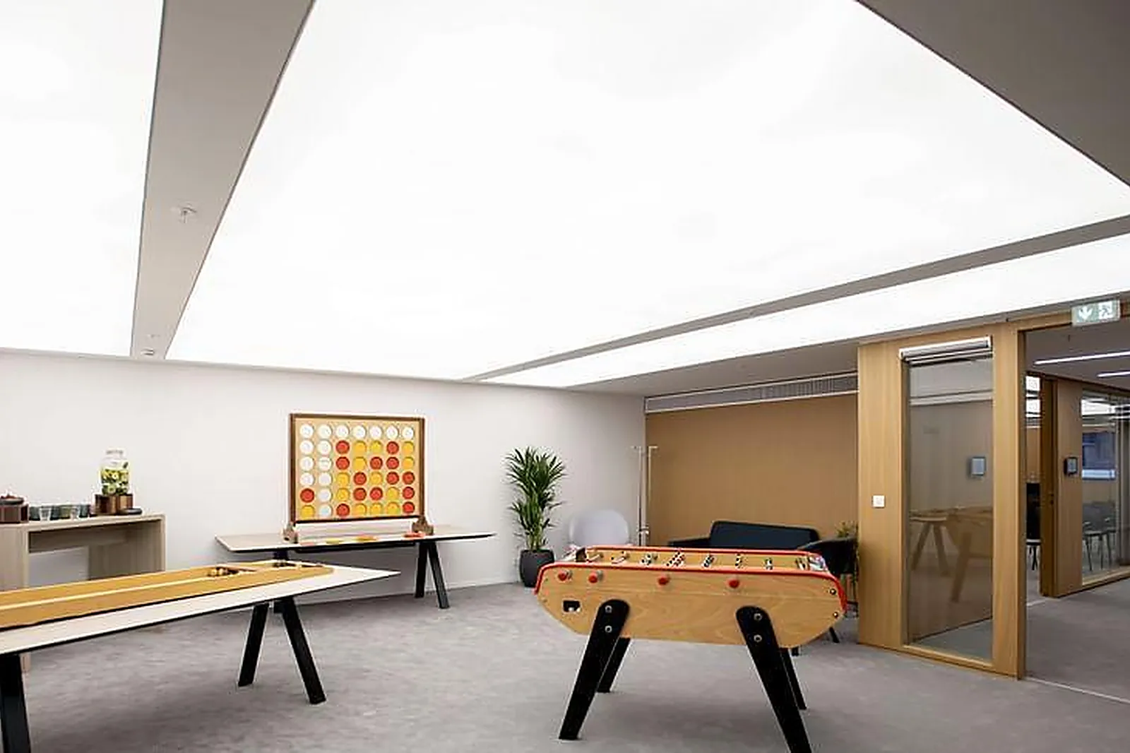 Lieux événementiels, LAHO BUSINESS CENTER ET ROOFTOP