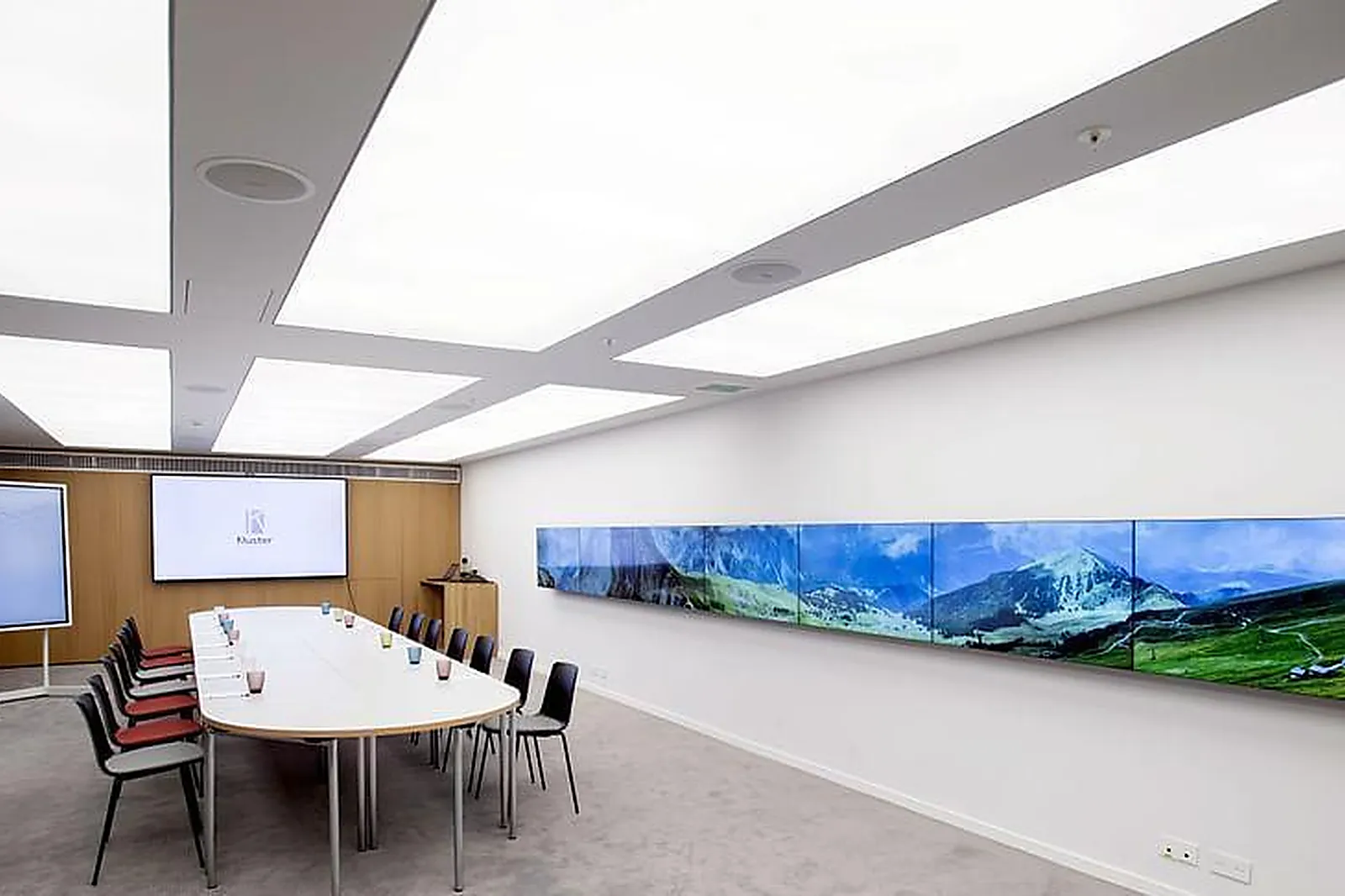 Lieux événementiels, LAHO BUSINESS CENTER ET ROOFTOP