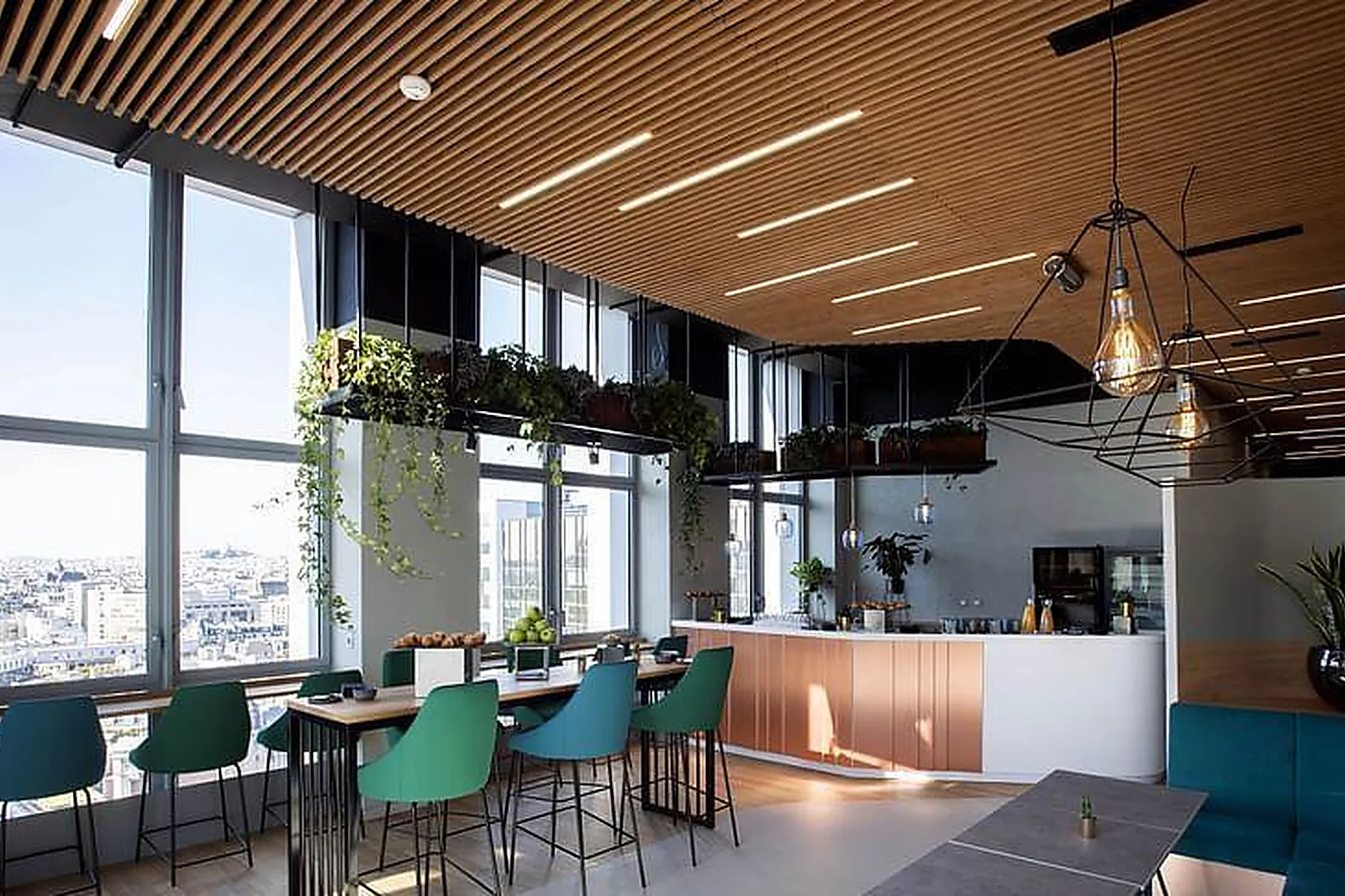 Lieux événementiels, LAHO BUSINESS CENTER ET ROOFTOP