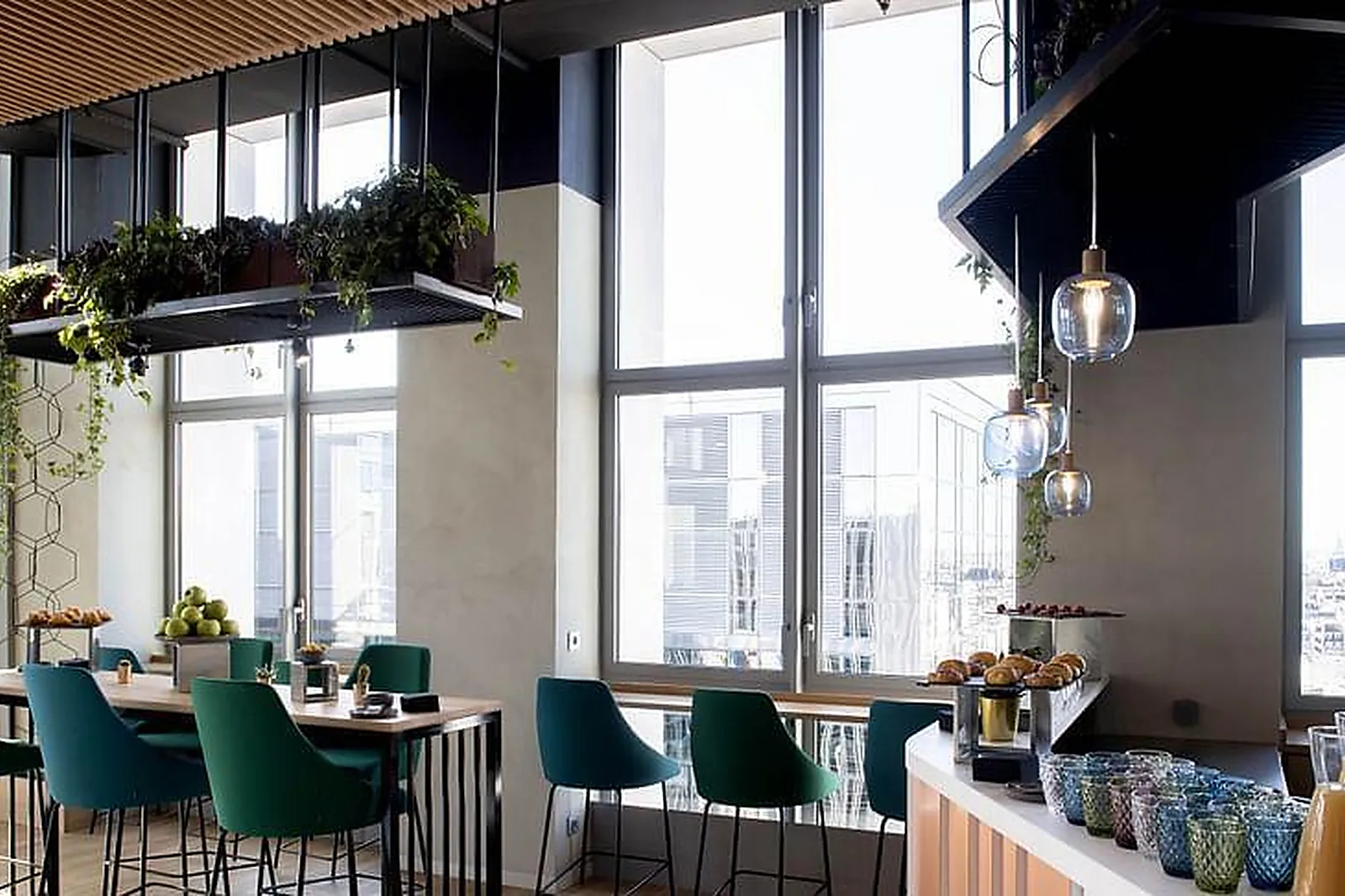 Lieux événementiels, LAHO BUSINESS CENTER ET ROOFTOP