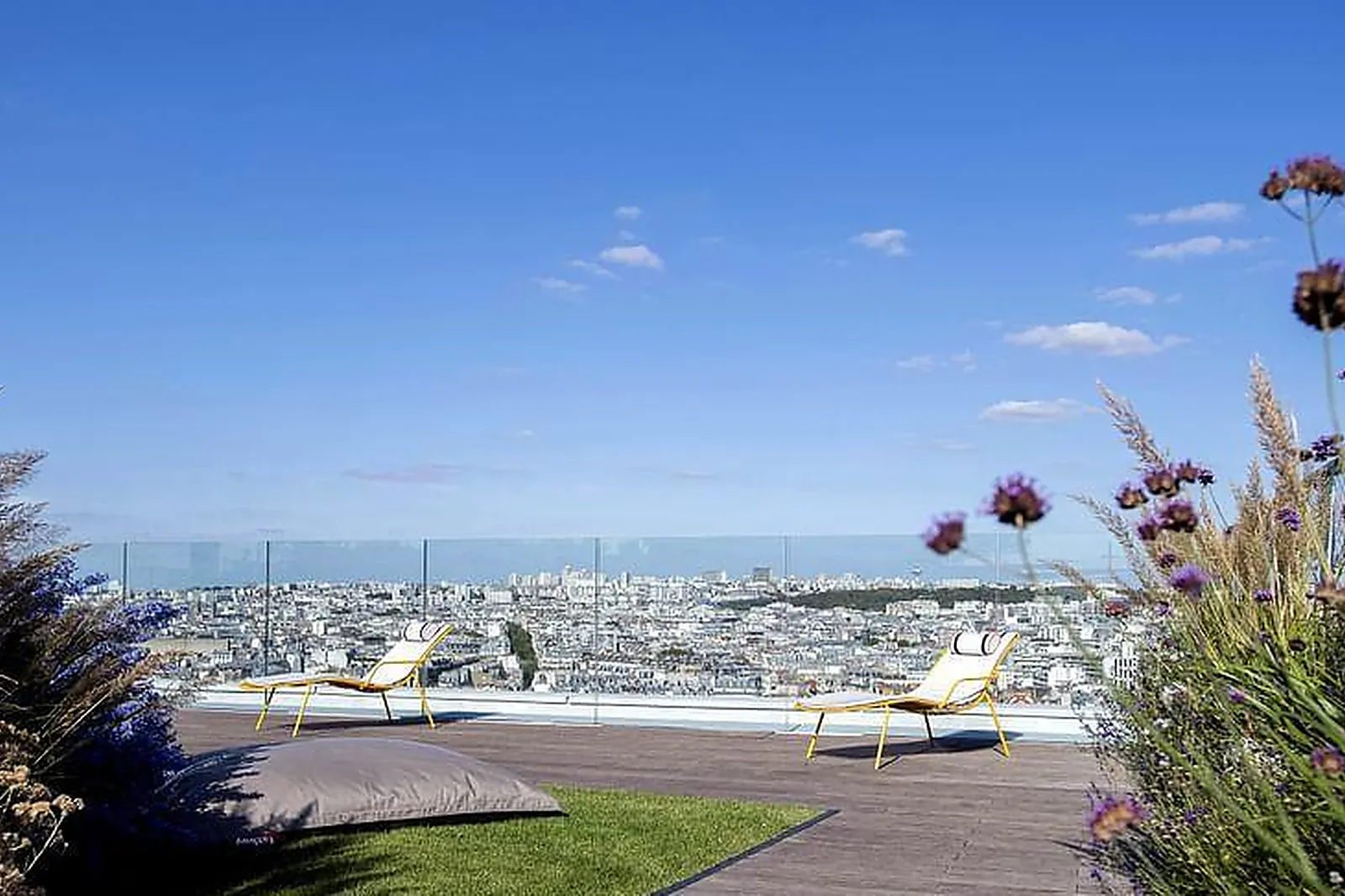 Lieux événementiels, LAHO BUSINESS CENTER ET ROOFTOP