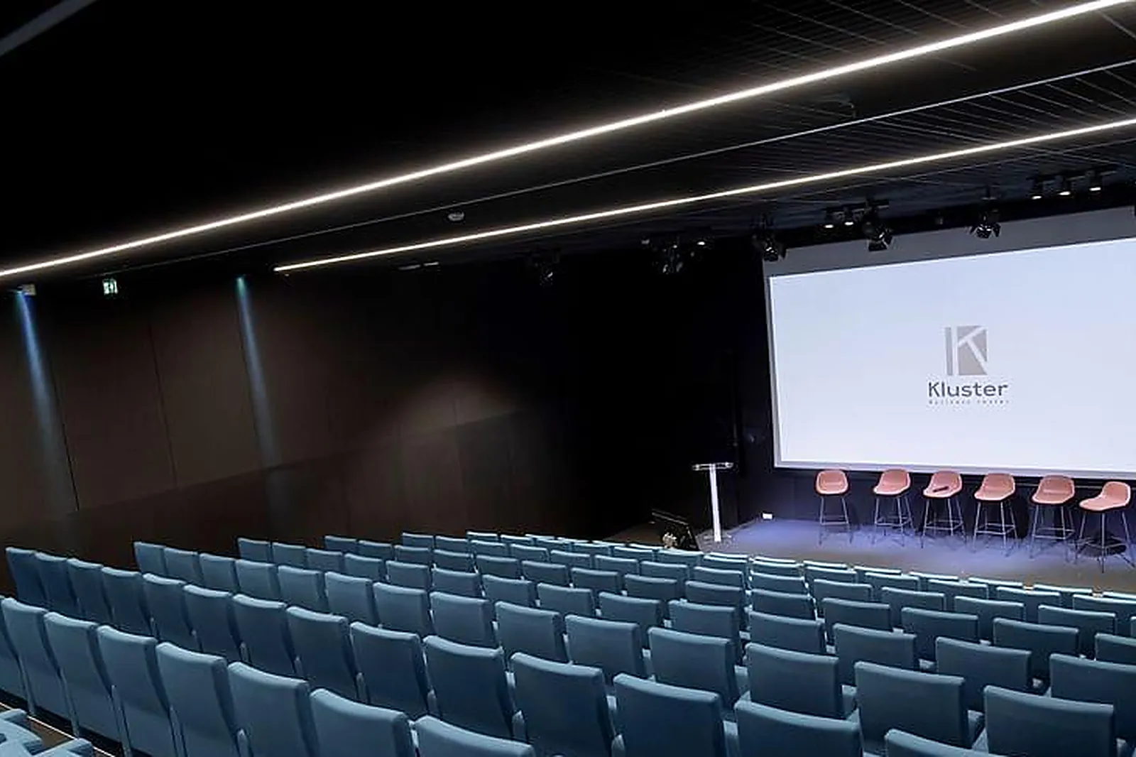 Lieux événementiels, LAHO BUSINESS CENTER ET ROOFTOP