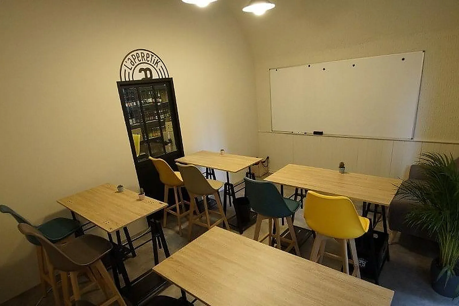 Lieux événementiels, L'APERITIK