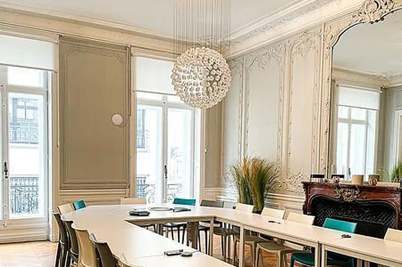 Lieux événementiels, L'APPARTEMENT