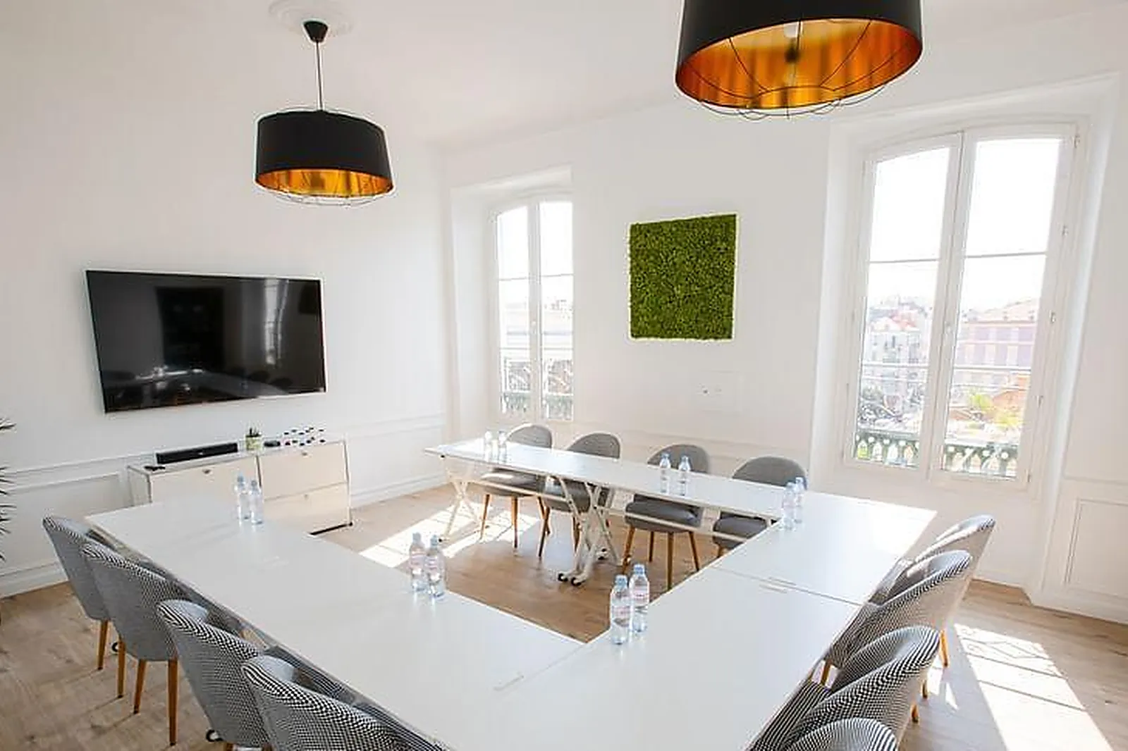 Lieux événementiels, L'APPARTEMENT KZN