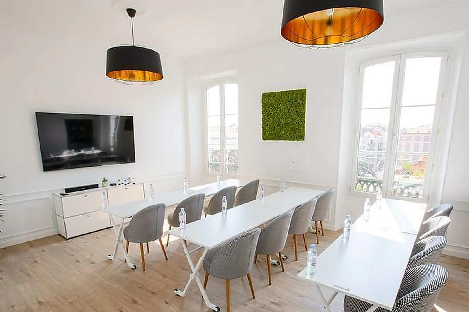 Lieux événementiels, L'APPARTEMENT KZN