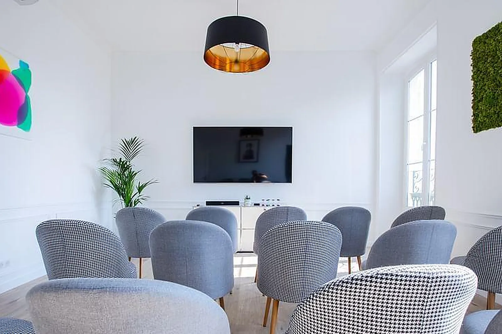 Lieux événementiels, L'APPARTEMENT KZN