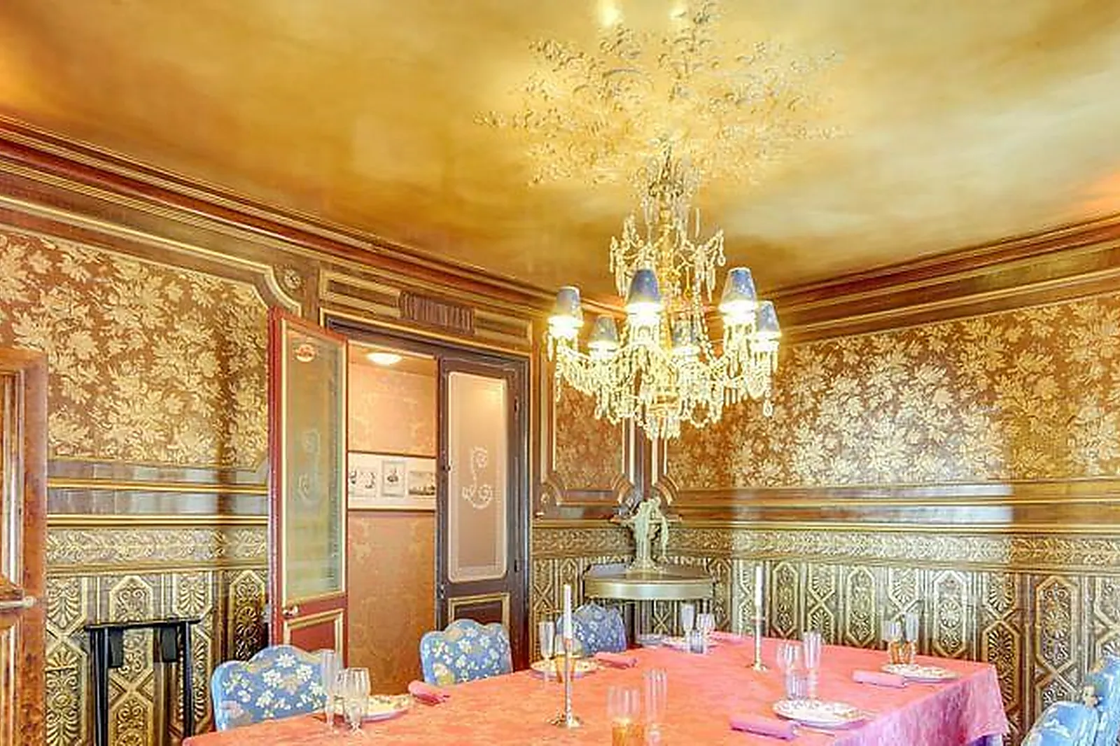 Lieux événementiels, LAPÉROUSE