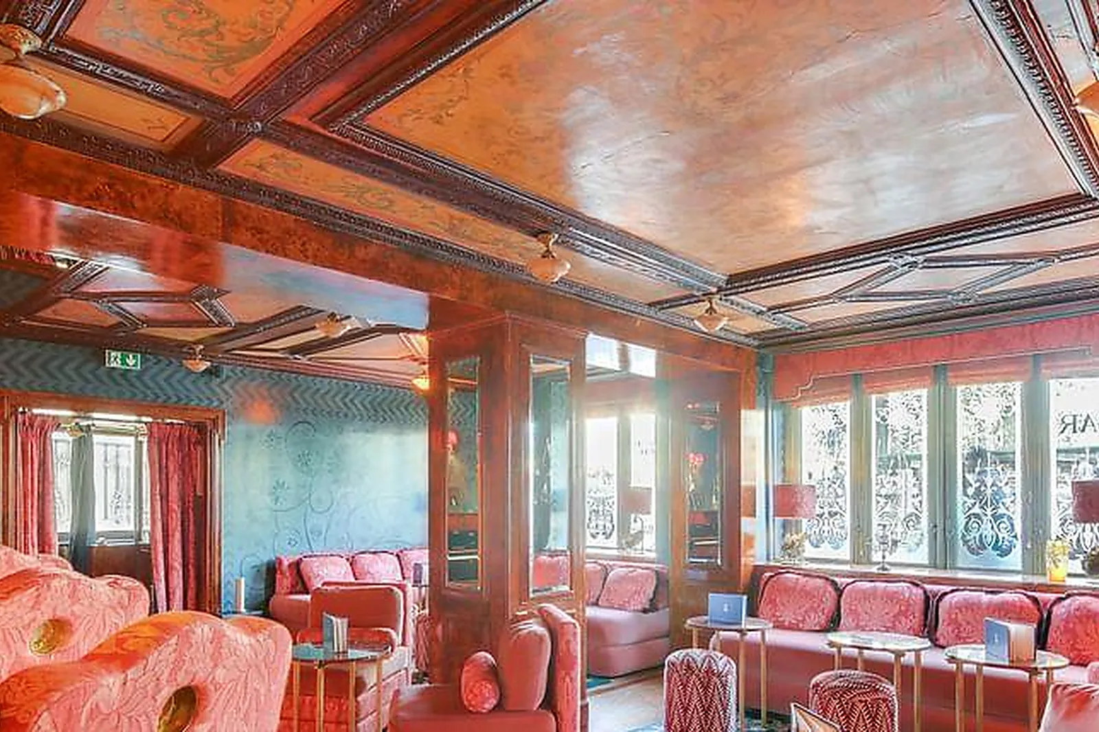 Lieux événementiels, LAPÉROUSE